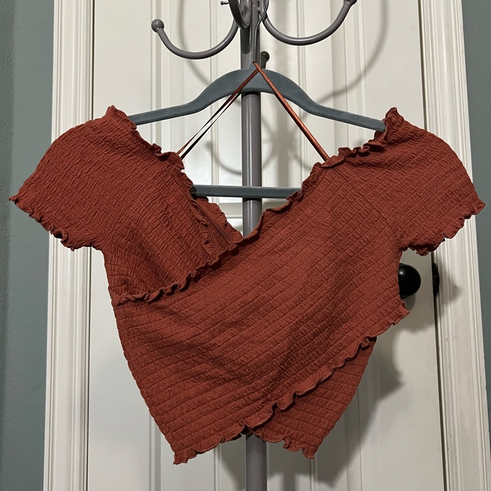 NWOT One Tree Crop Top Rust S